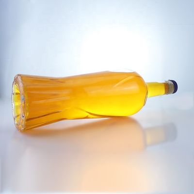 精巧なデザイン 750ml クリアウォッカ 酒瓶 コルクガラスネックレスの素材