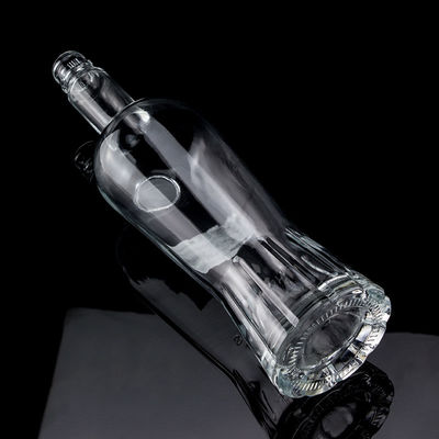 500ml700ml750ml クリアウイスキーボトル スーパーフリントガラス カスタム彫刻 ユニークなデザイン