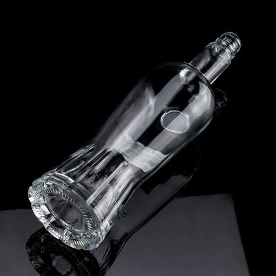 500ml700ml750ml クリアウイスキーボトル スーパーフリントガラス カスタム彫刻 ユニークなデザイン
