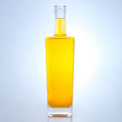 受け入れられる顧客のロゴ ウォッカの高級ガラスボトル ウイスキー ティーキラ ジン ブランデー