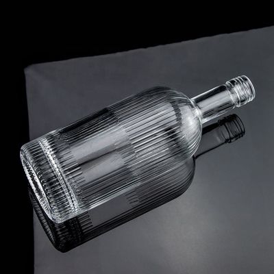 500ml 700ml スクリューキャップ スーパーフリント ガラス 空のウイスキーボトル デザイン クラシック 丸