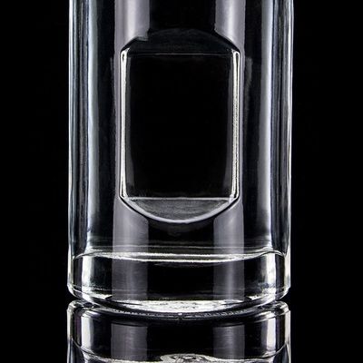 カスタマイズされた形 750ml ウォッカ ガラスボトル コークキャップとクリアなラウンド仕上げ