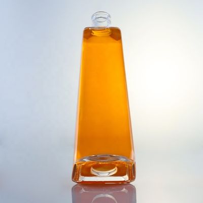 750ml フリントガラス クリア 方形 丸い ジンボトル スクロール トップ 仕上げとフリーデザイン