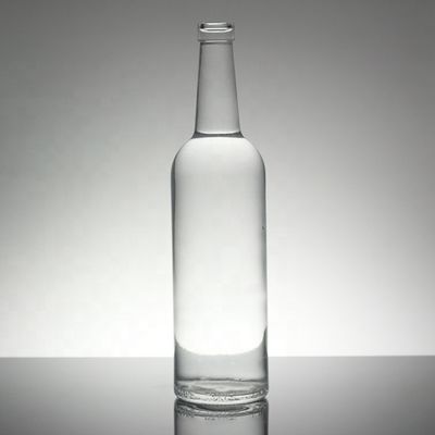 ウォッカの表面のハンドリングのためのスクリューキャップと 500mlガラスウォッカボトルとしてカスタマイズ