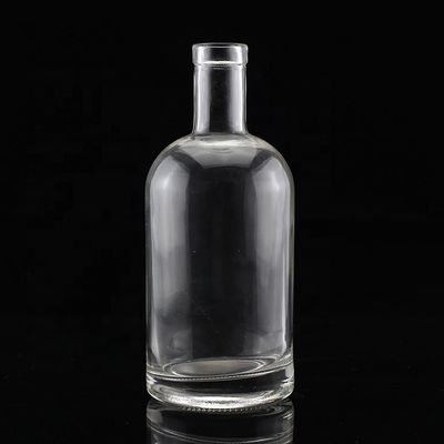 工業用ウォッカ 透明ガラスボトル ショートネックと脂肪ボディ 500ml 750ml