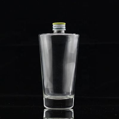 750ml 濃厚の透明ガラスアルコールボトル 金属キャップ