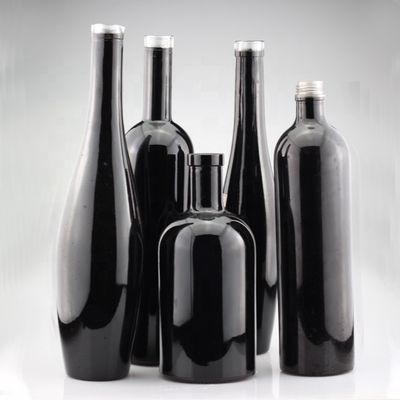 750ml 輝く黒いガラス ウォッカ 塗装 ボトル スクリーン印刷 ジン 閉め 酒瓶