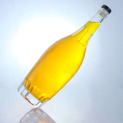 オーダーメイド 円形の酒瓶 彫刻デザインとカスタマイズされたコルクキャップ