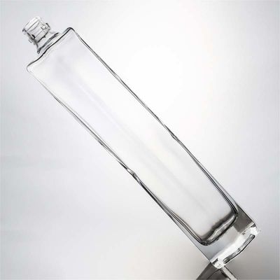 デカル 表面処理 700ml ビスキー ジン・ラム用のガラスボトル オーダーメイド形
