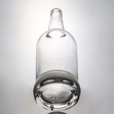 オーダーメイドロゴ ガラスカラー 700ml ウォッカ ブランデー ウィスキーとより多くのための丸い酒瓶