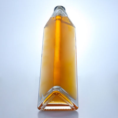 オーダーメイド カップ スーパー フリント ガラス 750ml ウォッカ ウィスキー ジン ラムのための三角酒瓶