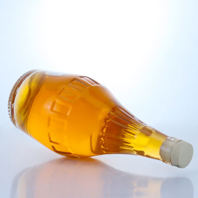 シャンパン用700ml 豪華なデザインの 透明な石灰色のガラスボトル 独特の形と空っぽ