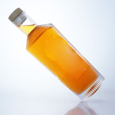 700ml 独特のデザイン ジン・ラム・シャンパン・ブランデー・ウイスキー・リコール用の 石灰色のガラスボトル