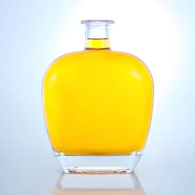 ジン・ラム・シャンパン・ブランデー・ウイスキーのための透明な丸い形ガラスボトル 700ml