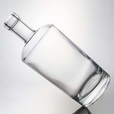 コラー素材 ガラス 750ml 丸い形 透明な石灰瓶 パーソナライズド ジン・ラム