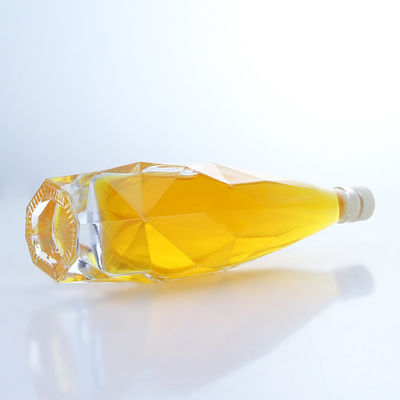 クリアまたはカスタマイズされたユニークな 750ml ウイスキー・ウォッカ・スピリット・グラスボトル