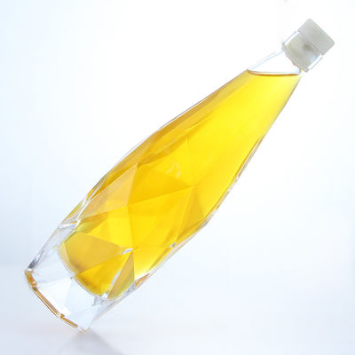 クリアまたはカスタマイズされたユニークな 750ml ウイスキー・ウォッカ・スピリット・グラスボトル