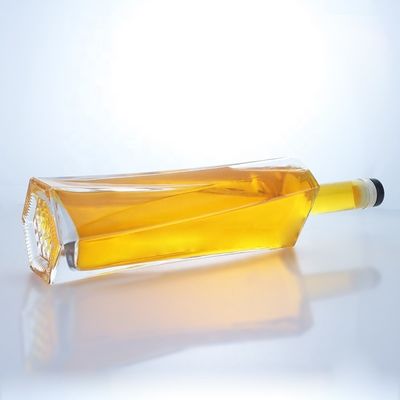 500ml 750ml 1000ml 透明ガラスボトル スクリューキャップ 工業飲料ベース材料 ガラス