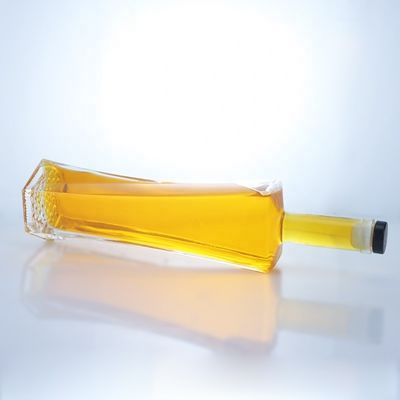 500ml 750ml 1000ml 透明ガラスボトル スクリューキャップ 工業飲料ベース材料 ガラス