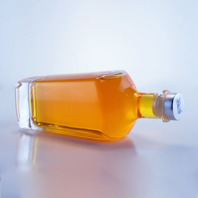 750ml クリア・バーニッシュ・リコア グラスボトル ユニークな液体・ウイスキー ウォッカ ラム・テキラ