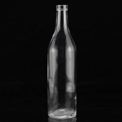 エレガントな日本のサケ アルコールのボトル 500ml 密封型コルク付き独特のガラス