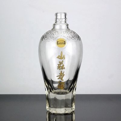 ガラスの密封タイプ CROWN CAP 500ml 750ml 薬剤付きのリンカーのジンセン酒瓶