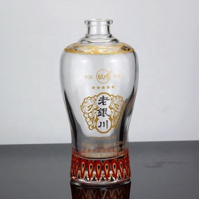 ガラスの密封タイプ CROWN CAP 500ml 750ml 薬剤付きのリンカーのジンセン酒瓶