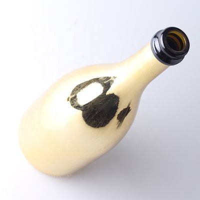 オーダーメイド ゴールド シャンパン ガラス ボトル ガラスボディ素材で作られた プラスチックキャップ