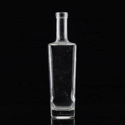 透明またはカスタマイズされたガラスボトル 250ml 500ml 700ml 750ml 平方ガラス酒瓶